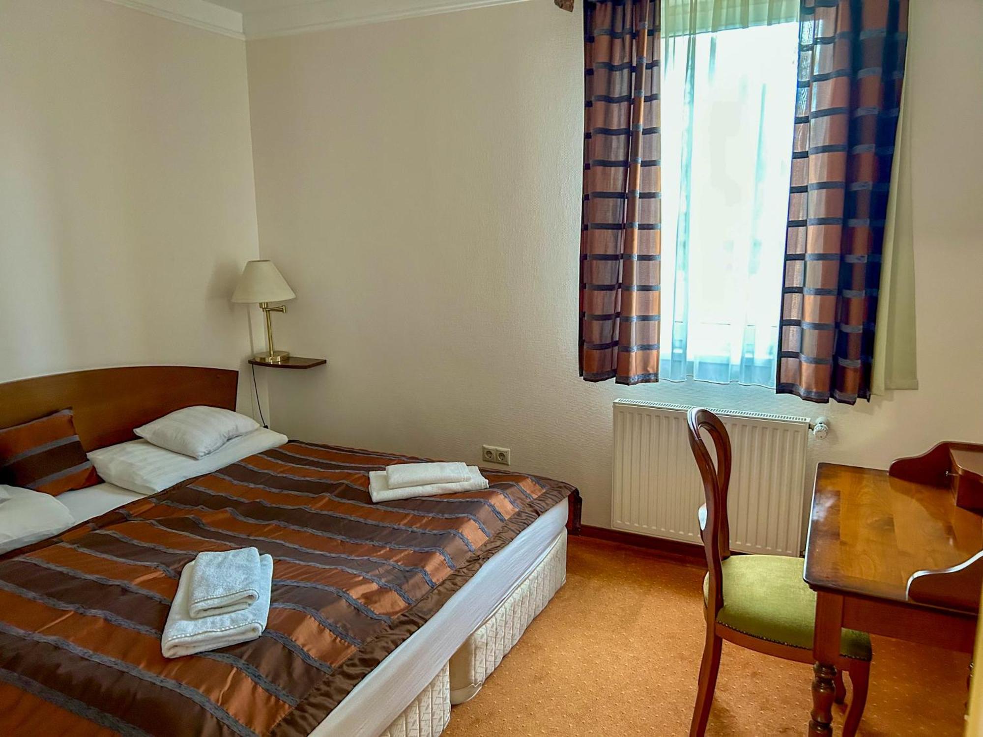 Bernadett Villa Apartman 3 Bük Esterno foto